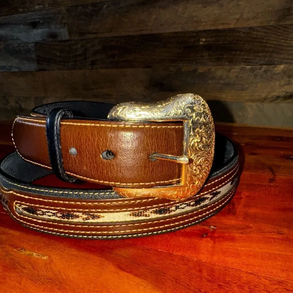 NOCONA MENS FABRIC INLAY AND CONCHOS LEATHER BELT